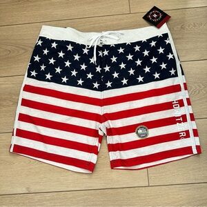 Howitzer men’s size 40 nwt American flag board shorts